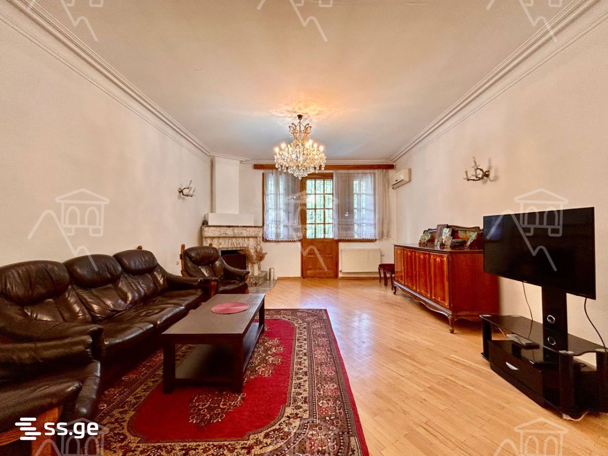 paliashvili st. 39а - 3 rooms