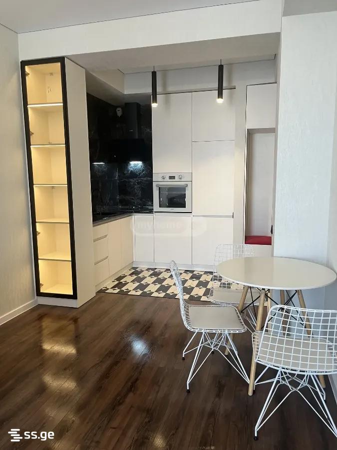 a.wereTlis avenue - 2 rooms
