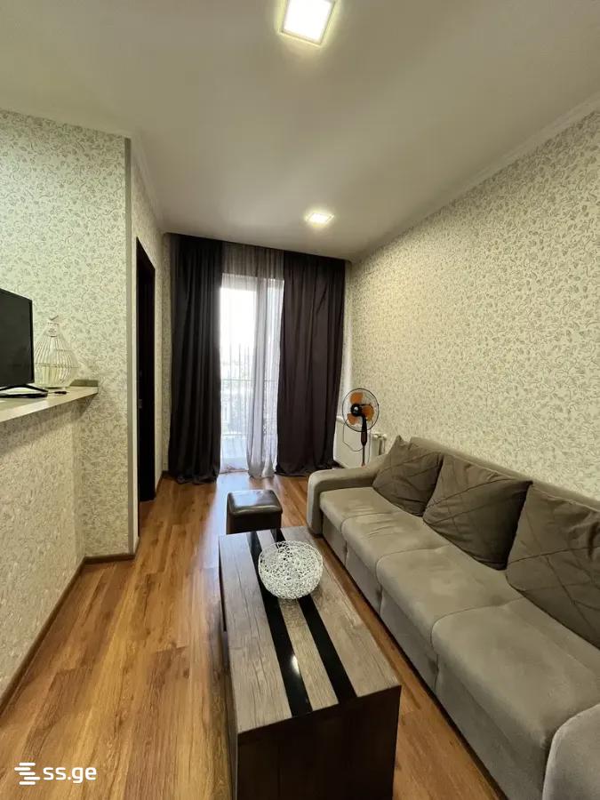 ipolitov ivanov st. 10 - 2 rooms