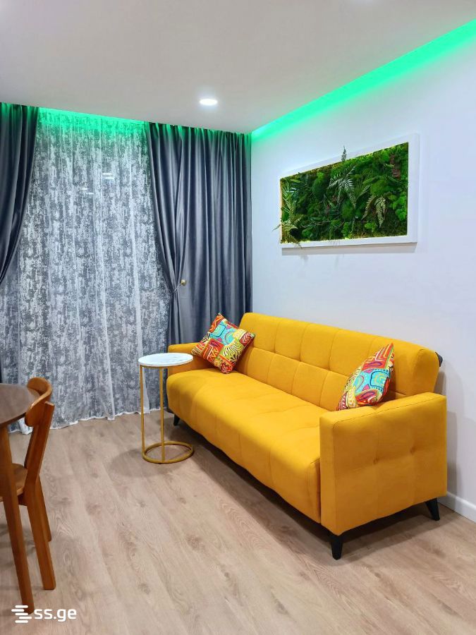 6 - 3 rooms