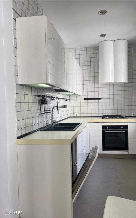 Abuladze st. - 3 rooms
