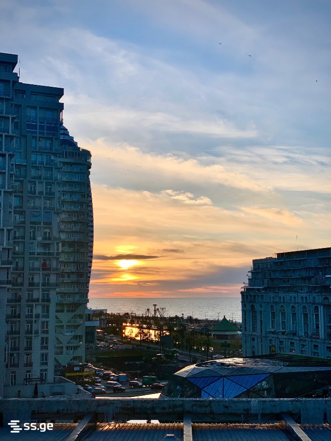 Z. Gorgiladze Street 88 - 4 rooms