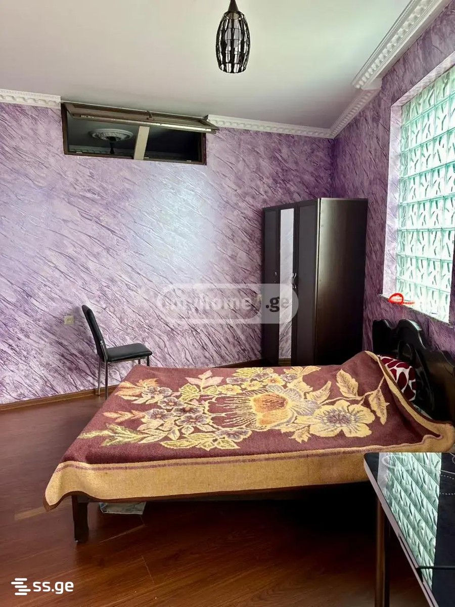 24 - 3 rooms