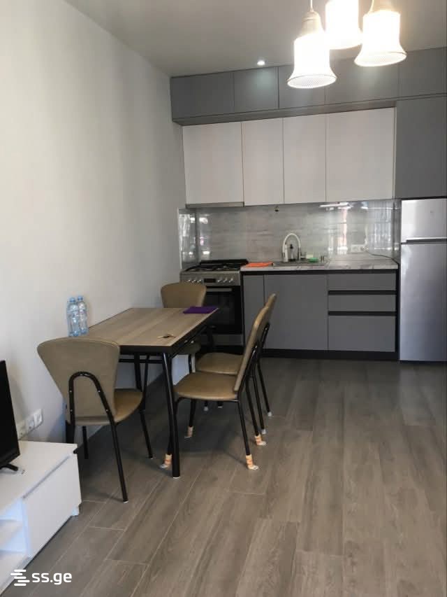 chkondideli st. 103 - 2 rooms