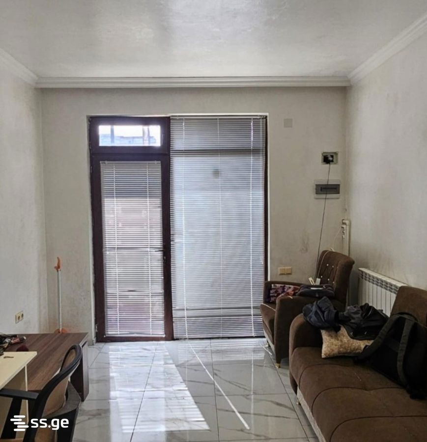 Leonidze st. 24 - 1 rooms