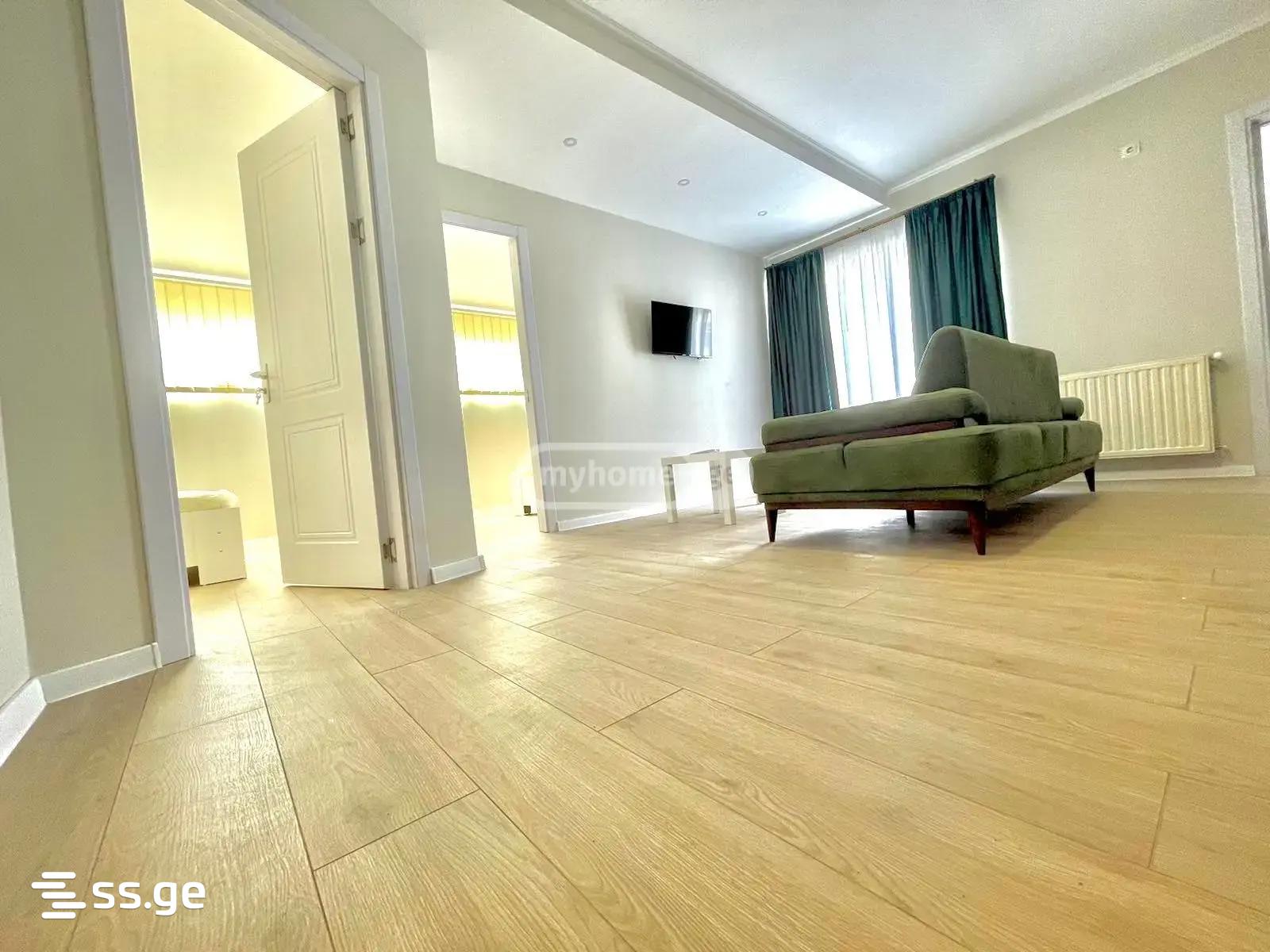 aglazde st. - 4 rooms