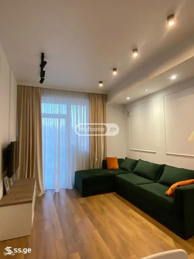 j. nadiradze - 3 rooms