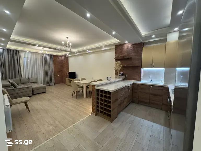 a.wereTlis avenue 27 - 4 rooms