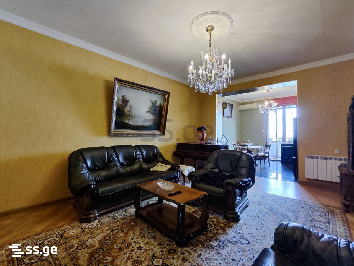 Sh. Rustaveli Ave. 61 - 2 rooms