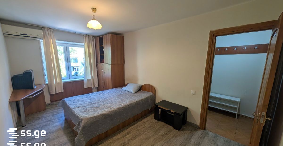 pekini st. 14 - 2 rooms