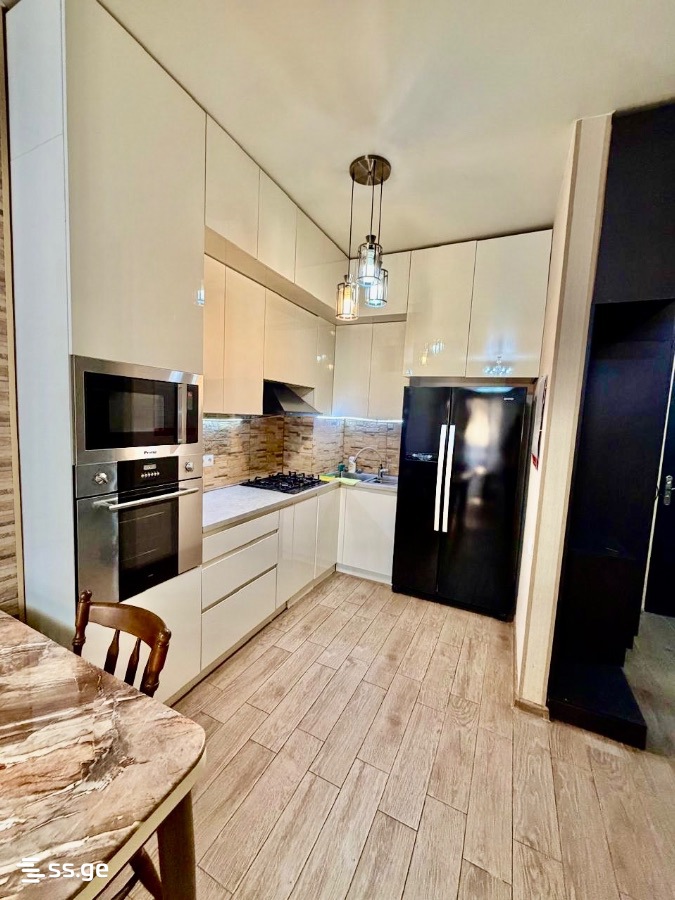 Farsadani st. 9 - 3 rooms