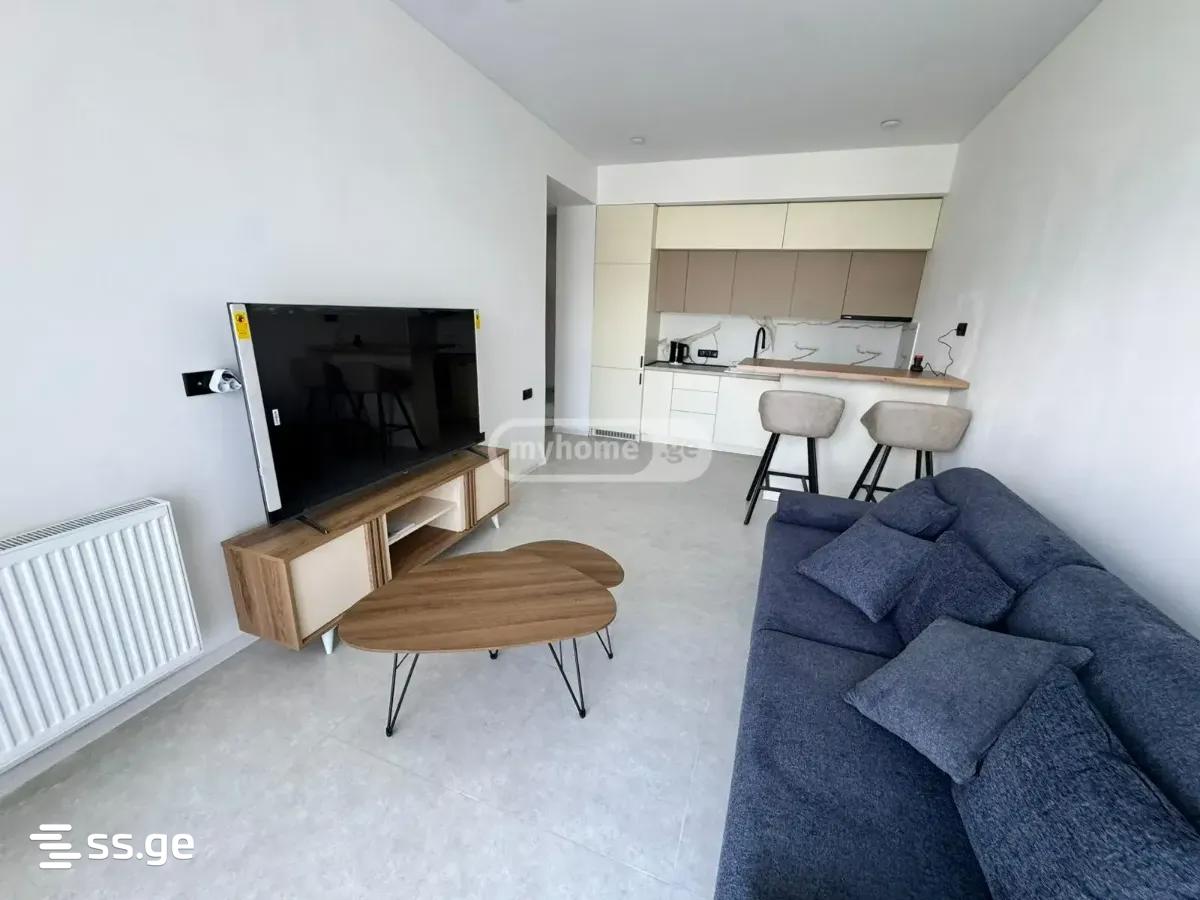 Asi atasi mocame st. - 3 rooms
