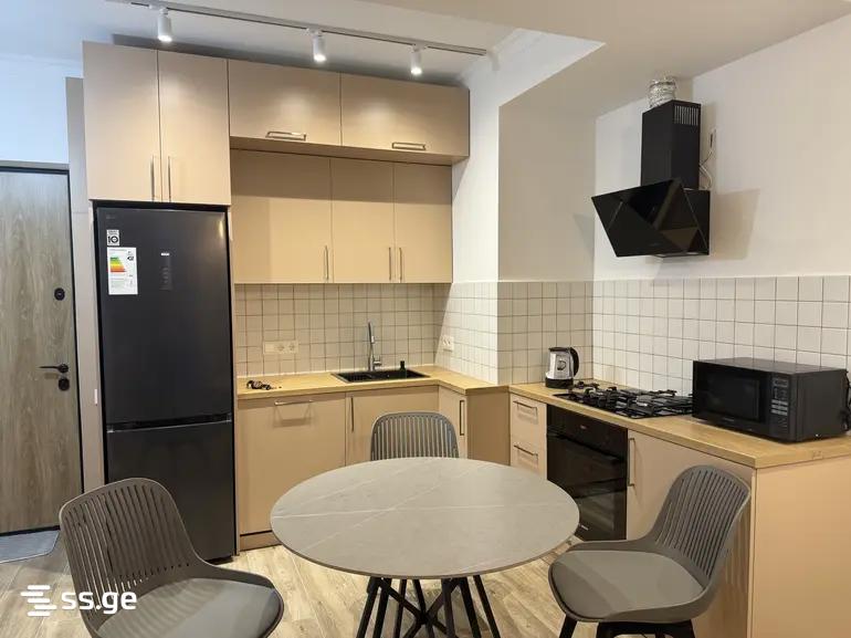 navtlugi st. 10 - 2 rooms