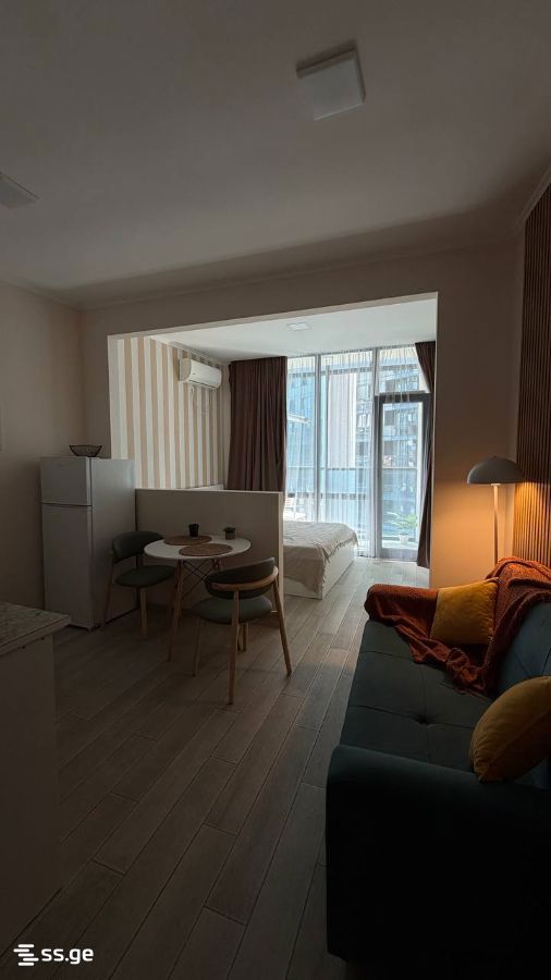 R. Nizharadze st. 19 - 1 rooms