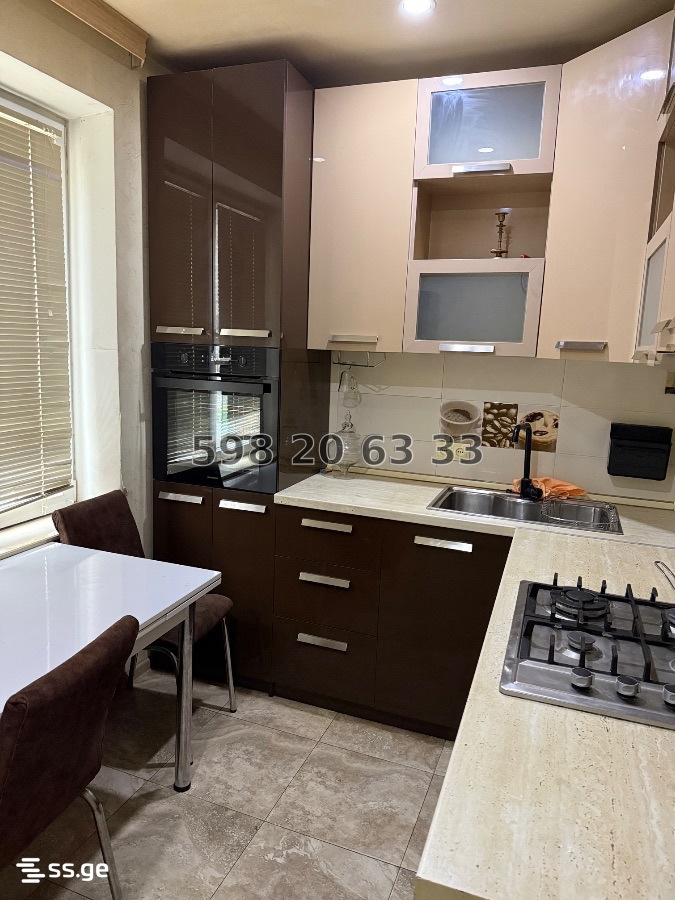 21 - 1 rooms