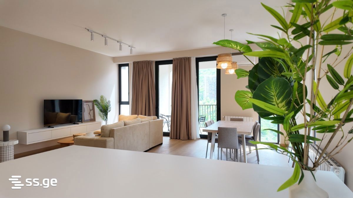 universiteti st. - 3 rooms