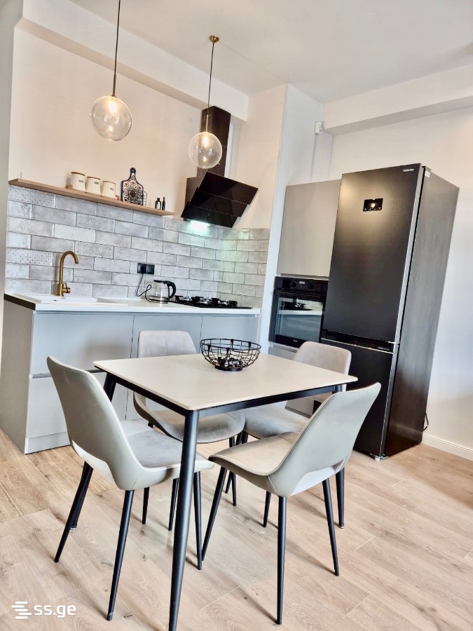 petre imeri st. 30 - 2 rooms