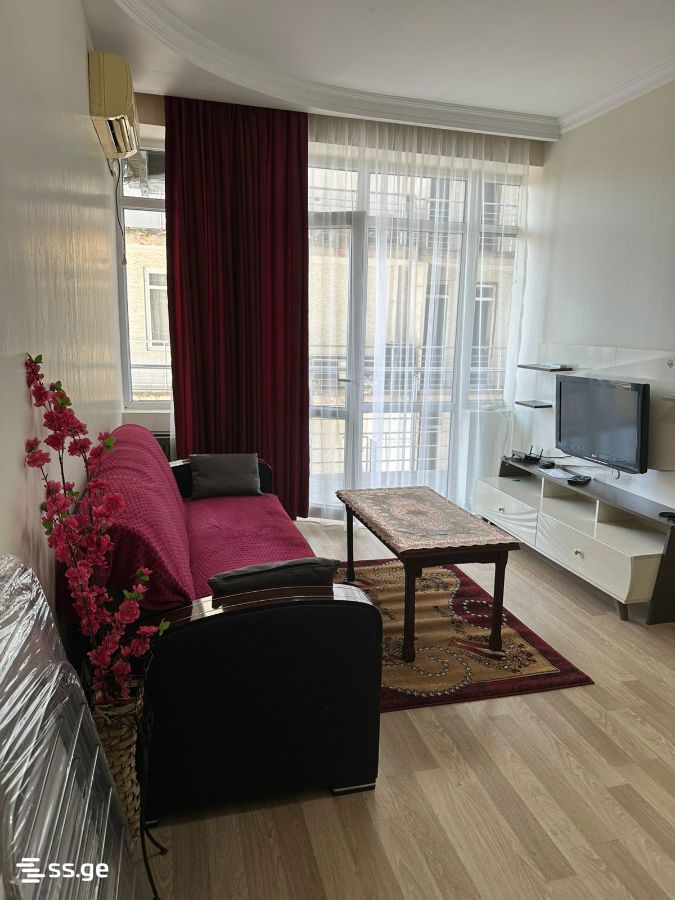 Chavchavadze st. 5 - 2 rooms