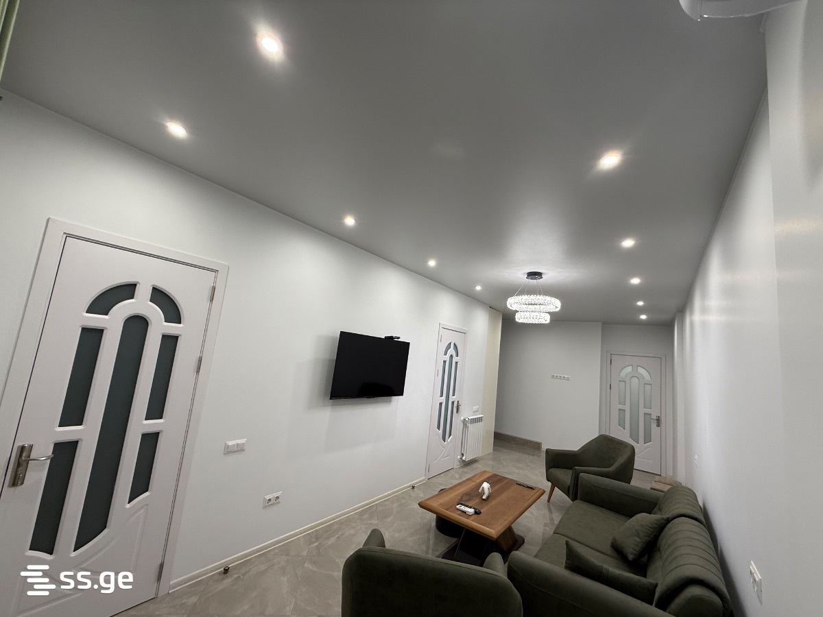 45 - 3 rooms
