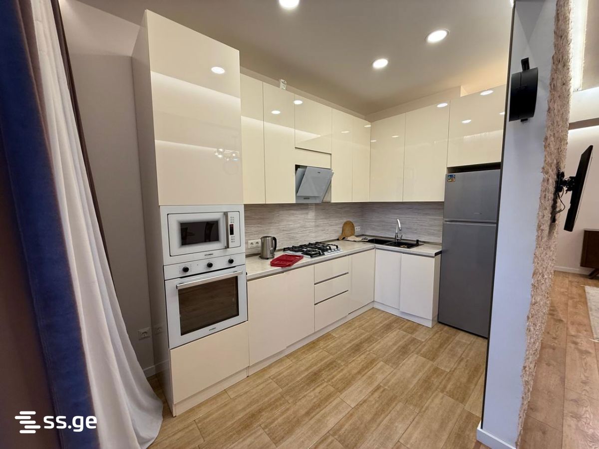 cereteli turn - 3 rooms