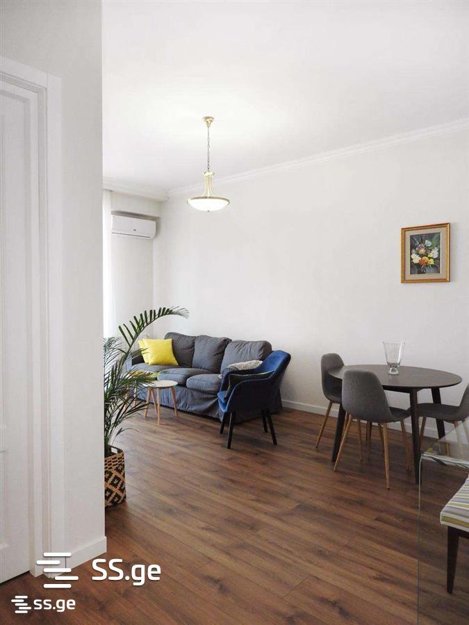 i. chavchavadze avenue 49დ. - 2 rooms