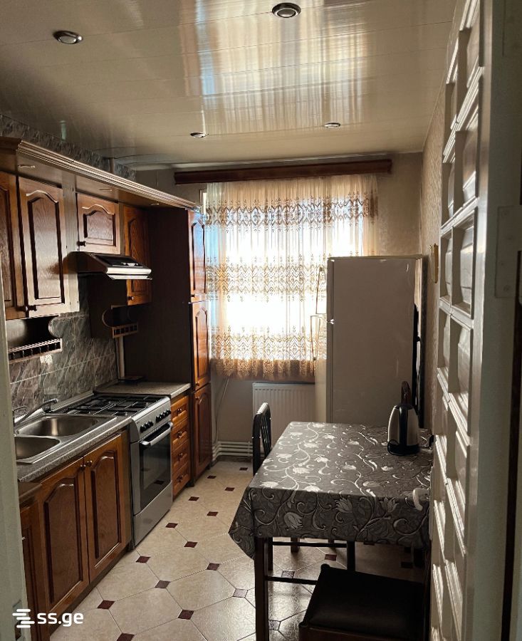 Kindzmarauli Lane 8 - 2 rooms
