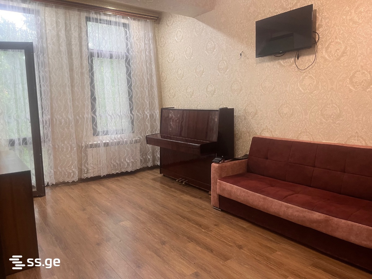 Mirian Mephe st. 77 - 2 rooms