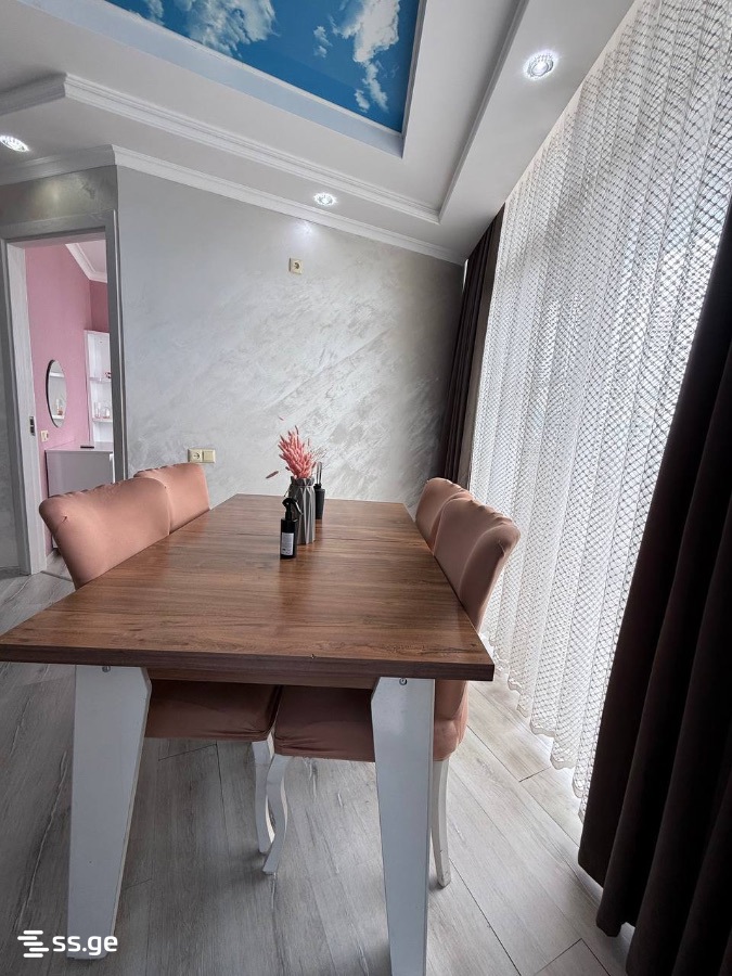 Sh. Inasaridze St. 7 - 3 rooms
