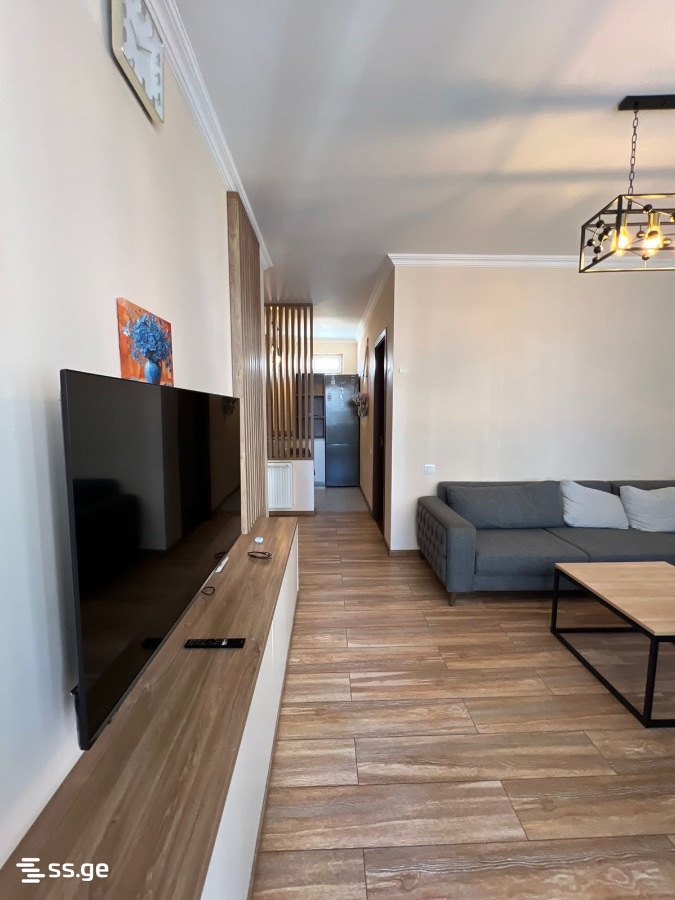 Nestan-Darejani st. - 4 rooms