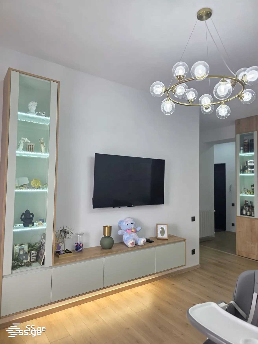 chkondideli st. 22 - 2 rooms