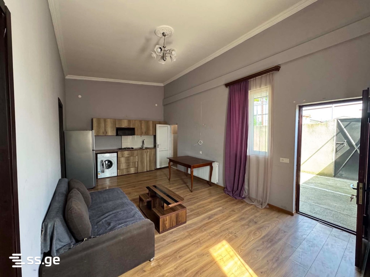 Zakaria Djordjaze st. 5 - 3 rooms