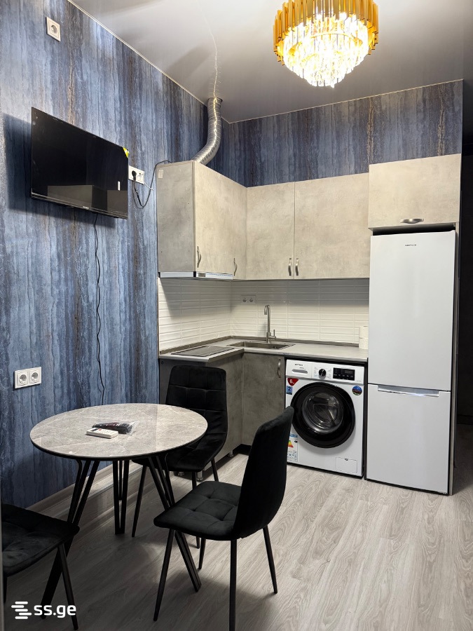 bakhtrioni st. 10 - 2 rooms