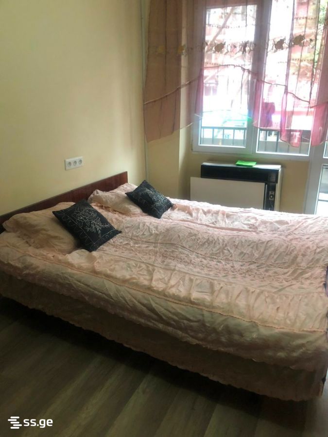 kandelaki st. - 1 rooms