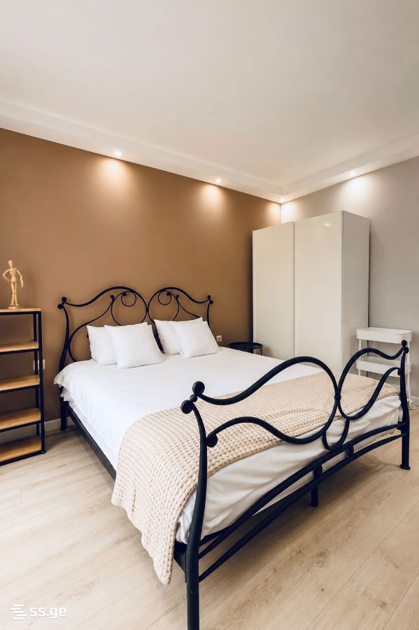 Chavchavadze st. 30 - 2 rooms