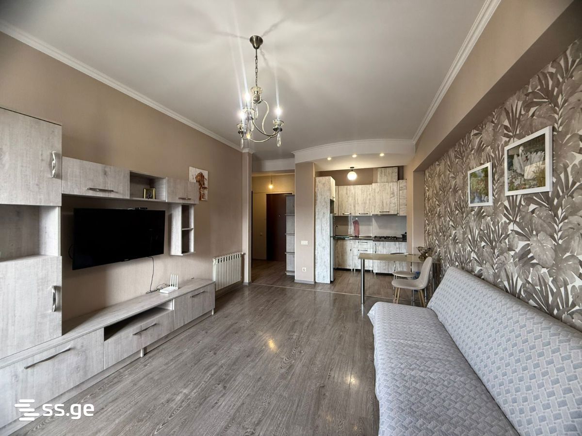chkondideli st. 66 - 2 rooms