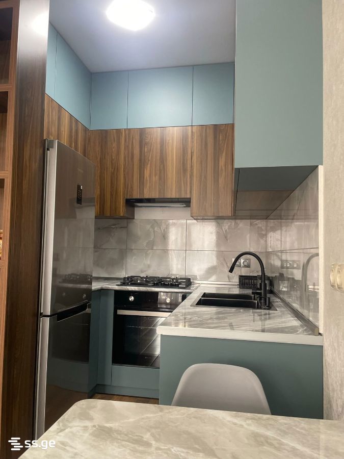 32 - 3 rooms