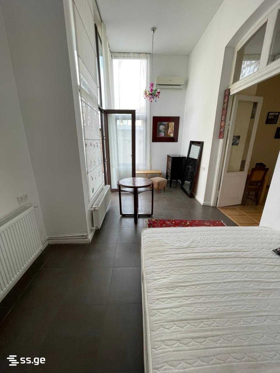 agmashenebeli ave 3 - 3 rooms