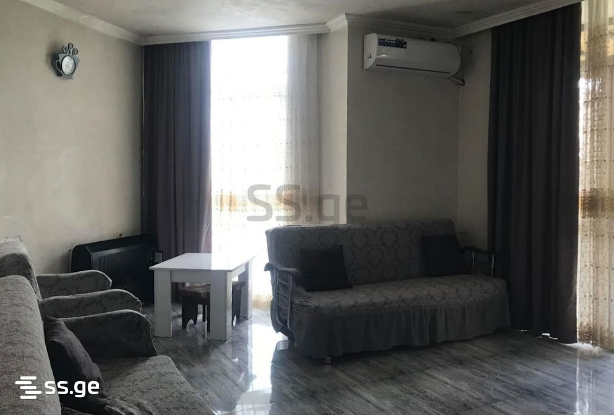 Bagrationi str. 130 - 3 rooms