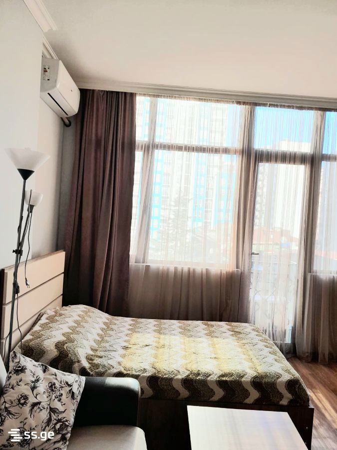 111 - 1 rooms