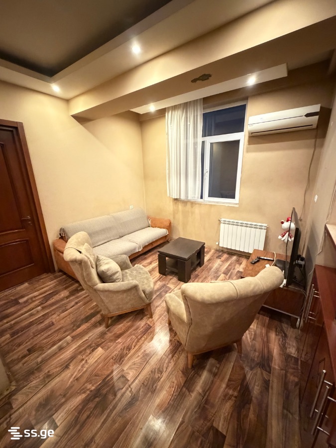 17 Shindiseli gmiri st. - 3 rooms