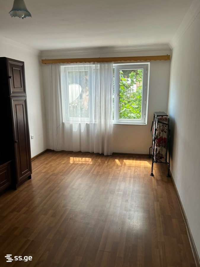tsulukidze st. 20 - 2 rooms