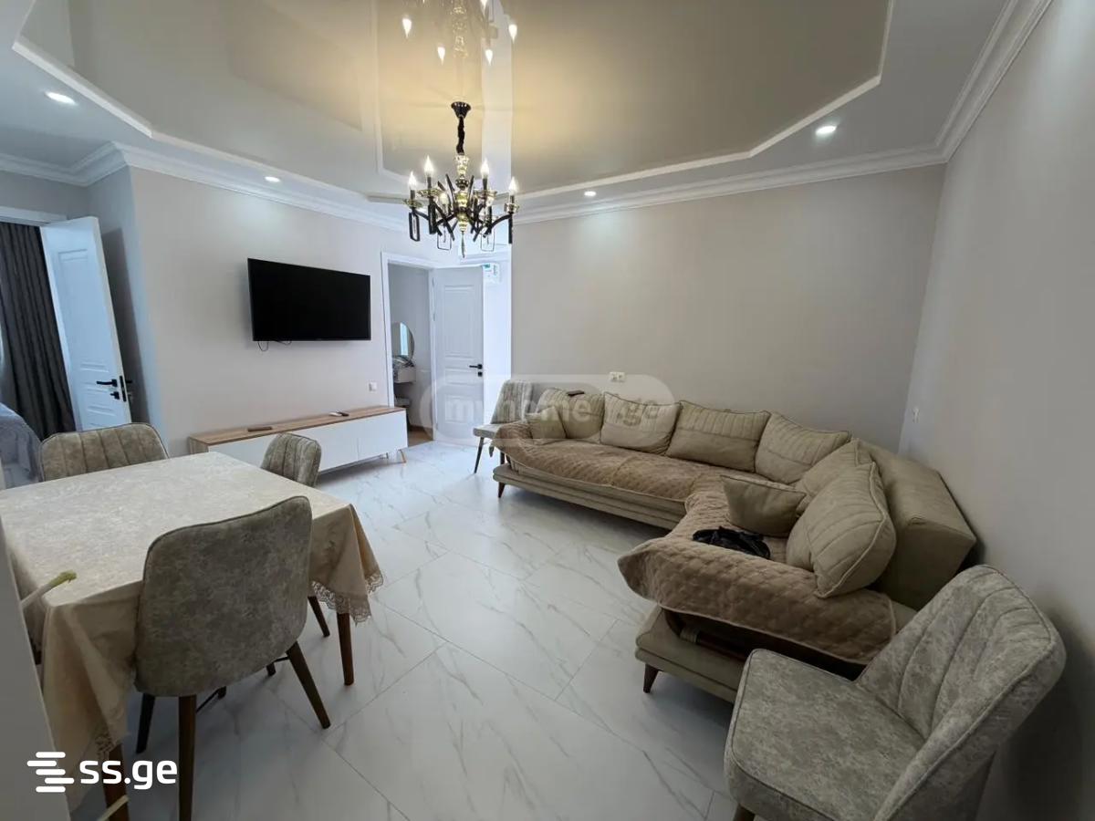 Angis st. - - 4 rooms