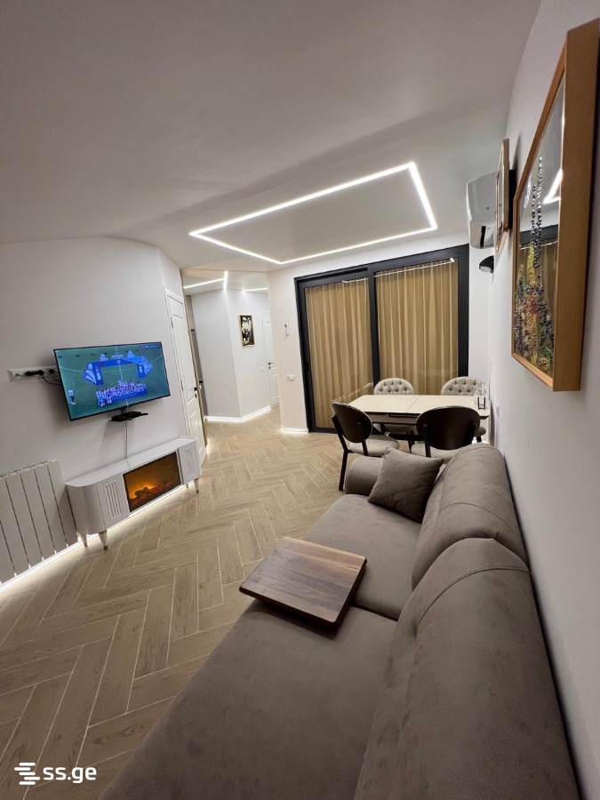 Leonidze st. 17 - 3 rooms