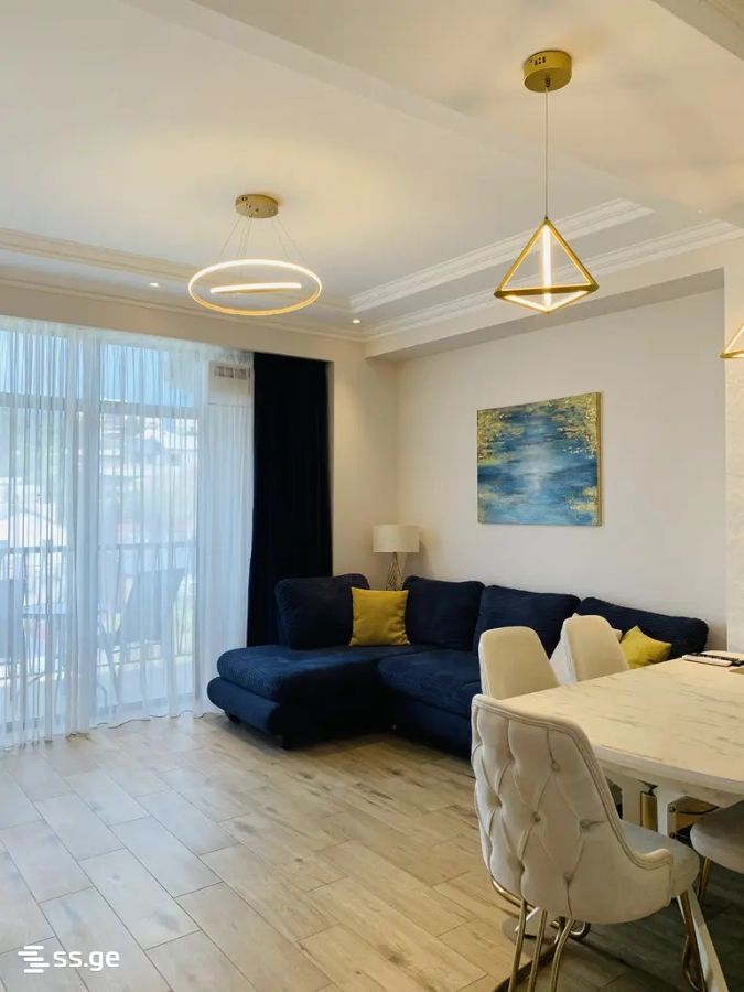 Ts. Dadiani st. (chugureti) - 3 rooms