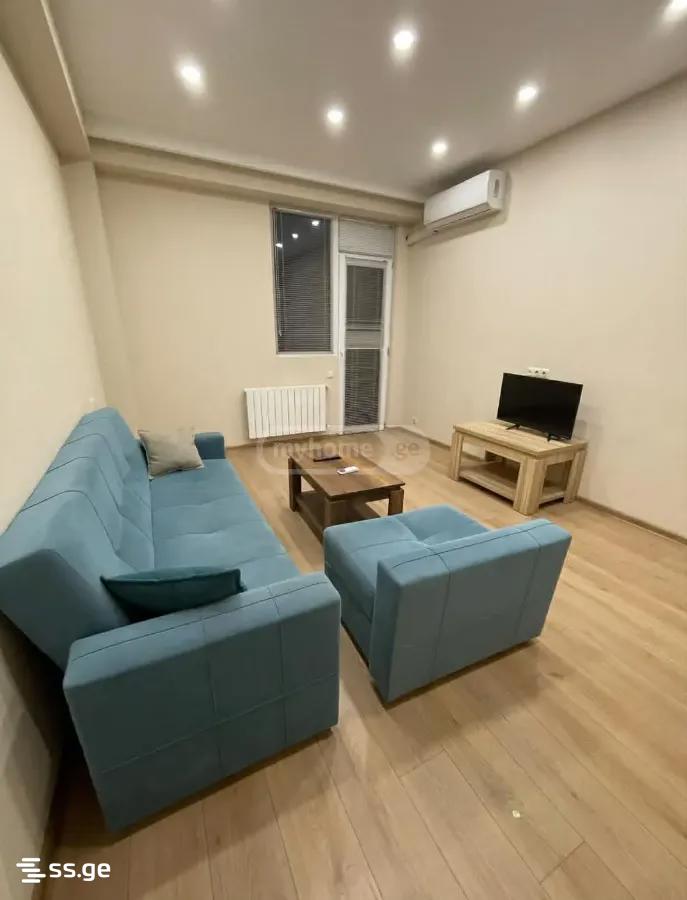 giorgi brtskinvale st. - 3 rooms