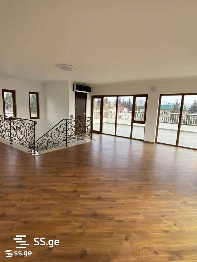 G.Chokheli st. - 7 rooms