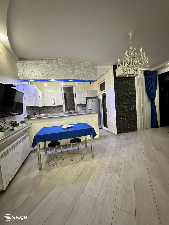 M. Lermontov Street 103 - 3 rooms