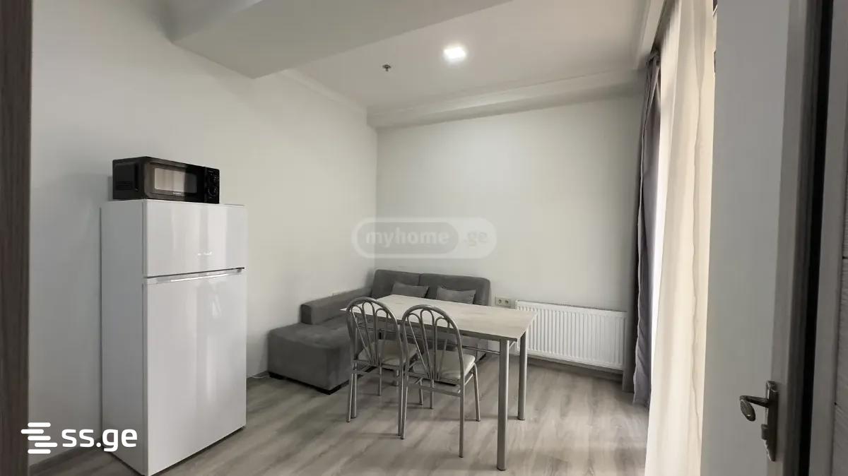 agmashenebeli alley - 3 rooms