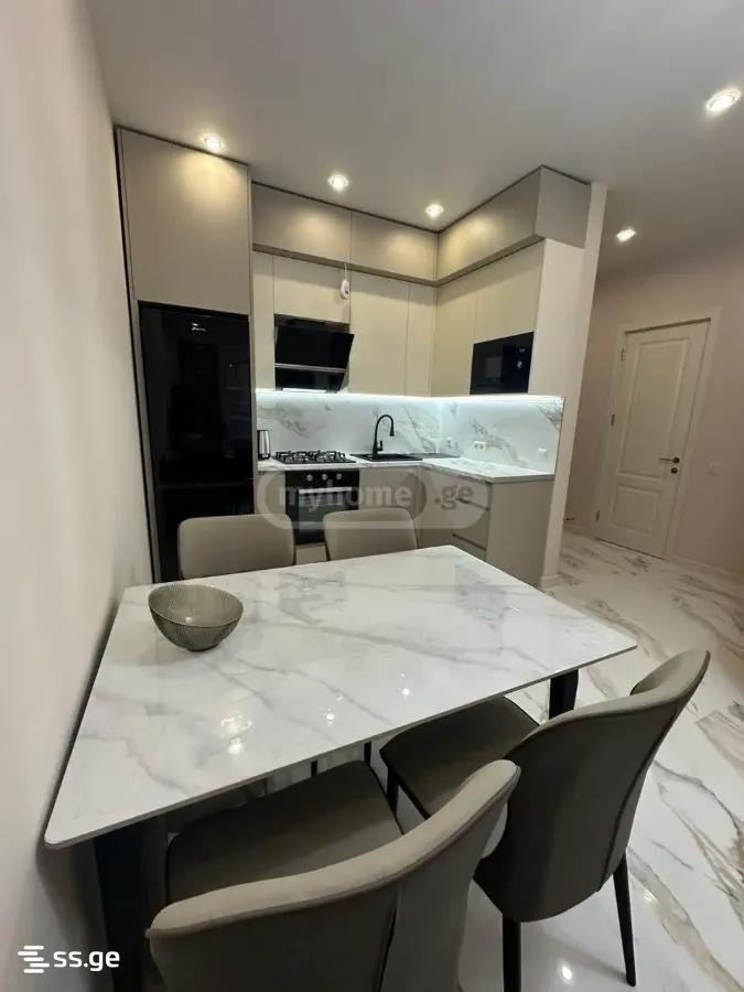 Marshal Archil Gelovani Ave. - 2 rooms