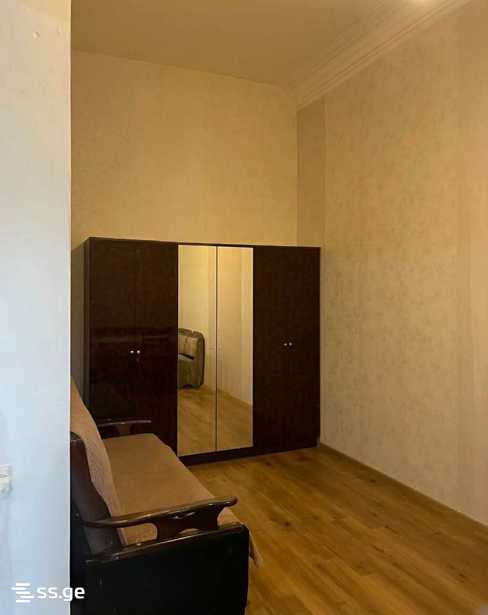 moliti st. - 4 rooms